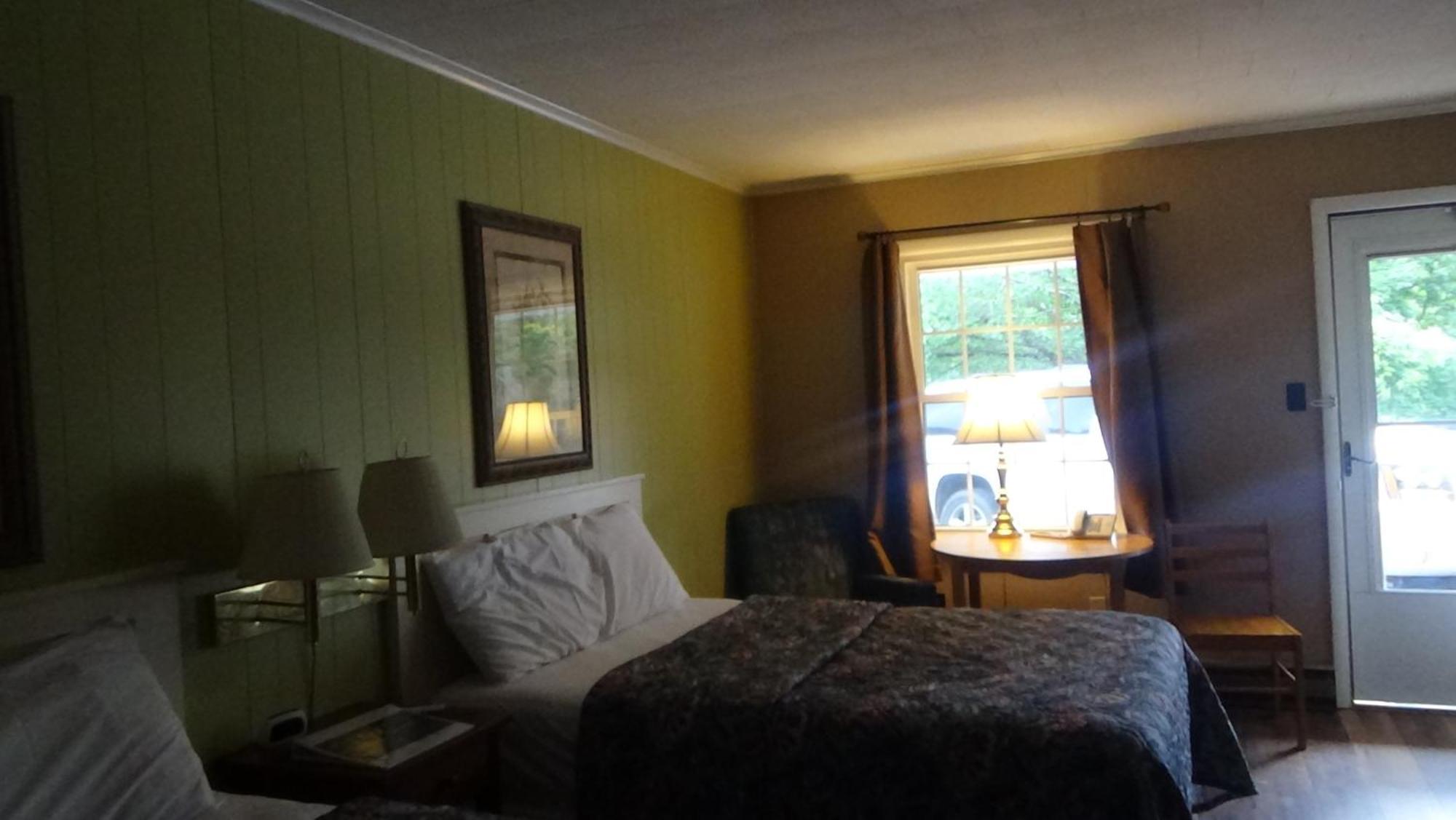 Roseloe Motel Hot Springs Eksteriør billede